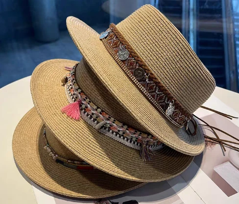Sombrero de playa de paja estilo boho marrón para mujer