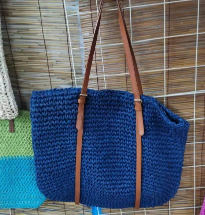 Bolso de paja de mujer de moda azul