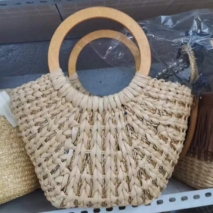 Manijas de madera Bolsa de paja tejida de la cáscara de maíz