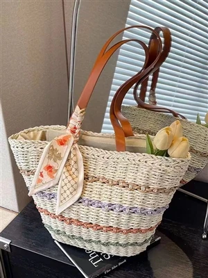 ¿Qué elegirás de tus bolsos en verano?