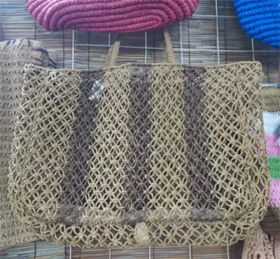 Bolso de mano marrón tejido a mano con hueco grande para mujer