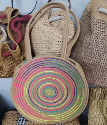 Bolso de mujer cosido con cuerda de algodón multicolor