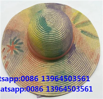 Pintar sombrero de papel de paja para mujeres coloridas