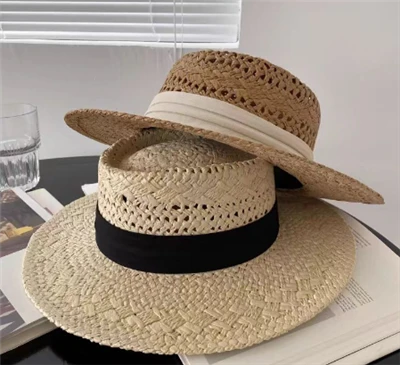 Sombrero de playa de paja con lazo negro para mujer