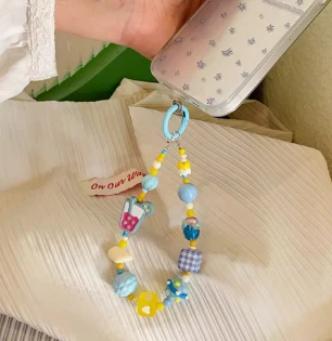 Cadena de teléfono encantadora de verano